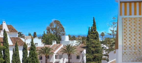 2 chambres Appartement à Marbella, Spain No. 135025 4