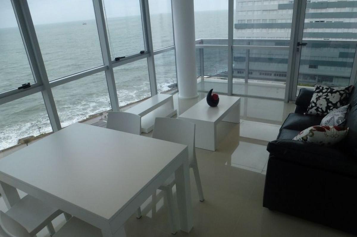 2 bedrooms Apartment in Mar del Plata, Argentina No. 94376