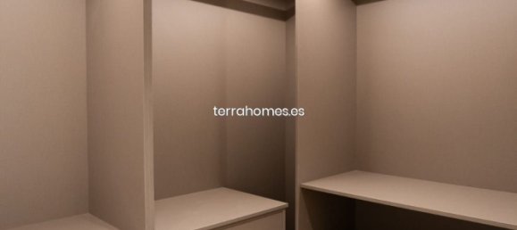 3 bedrooms Apartment in Madrid, Spain No. 124816 16