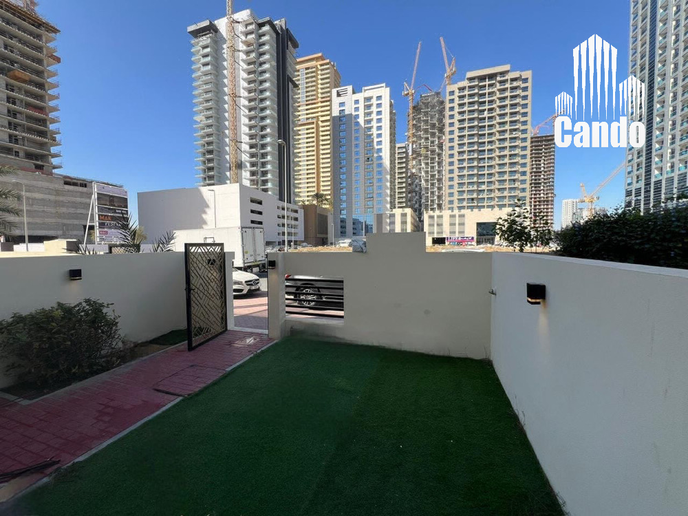 4 bedrooms Villa in Jumeirah Village Circle, UAE No. 93797