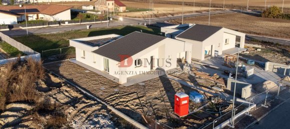 4-Zimmer Villa in Castelbelforte, Italy, Nr. 119146 6