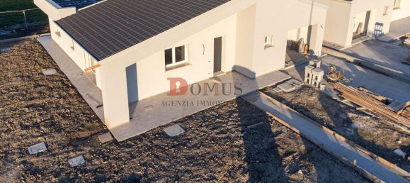 4-Zimmer Villa in Castelbelforte, Italy, Nr. 119146 5