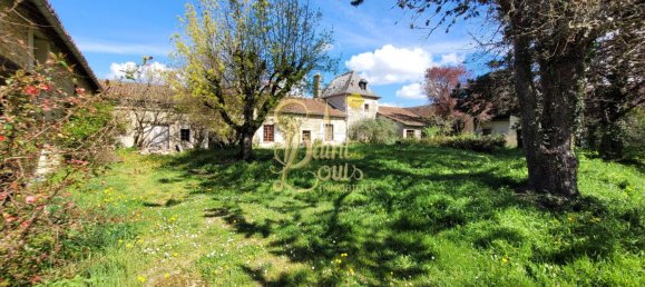 5 bedrooms House in Richelieu, France No. 75897 23