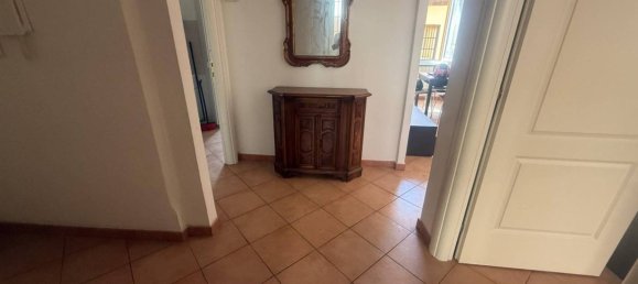 1 bedroom Apartment in Genoa, Italy No. 302554 8