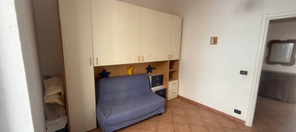 1 bedroom Apartment in Genoa, Italy No. 302554 10