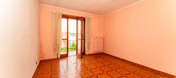 4 rooms Apartment in Poirino, Italy No. 149939 4