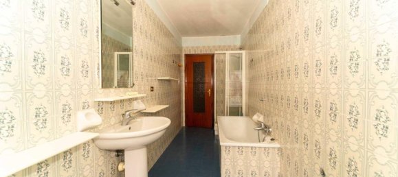 4 rooms Apartment in Poirino, Italy No. 149939 6