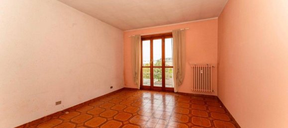 4 rooms Apartment in Poirino, Italy No. 149939 29