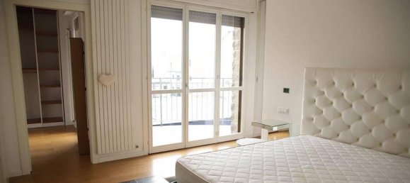 Пентхаус с 3 комнатами в Кремона, Италия № 21189 15