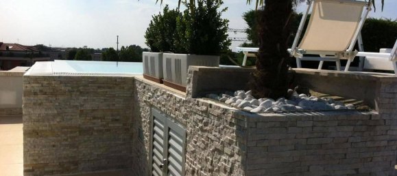 Пентхаус с 3 комнатами в Кремона, Италия № 21189 6