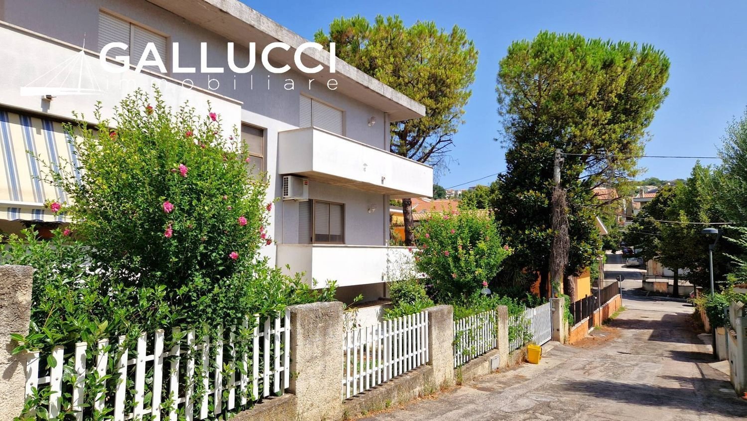 5غرفة شقة في Pescara, Italy رقم 258811