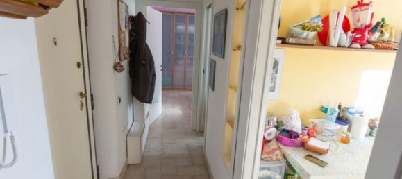 3-Zimmer Wohnung in Rome, Italy, Nr. 44739 9