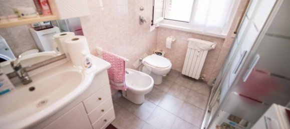 1 bedroom Apartment in Milan, Italy No. 320592 12