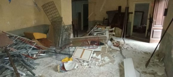 Gebäude in Camaiore, Italy 337m², Nr. 47509 2