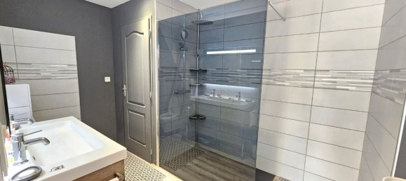 4 bedrooms House in Romorantin-Lanthenay, France No. 272770 9