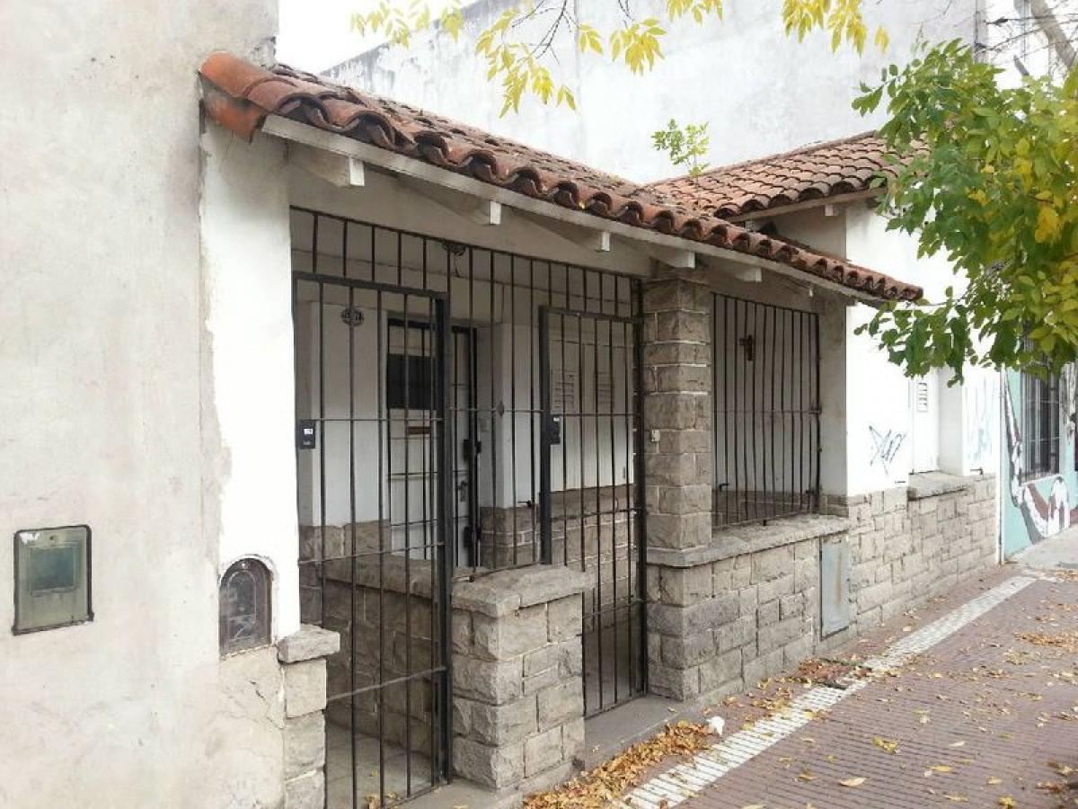 2 bedrooms House in Mar del Plata, Argentina No. 66554