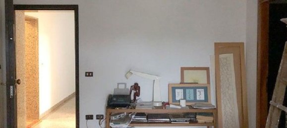 3 rooms Apartment in Venice, Italy No. 53163 11