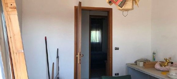 3 rooms Apartment in Venice, Italy No. 53163 6