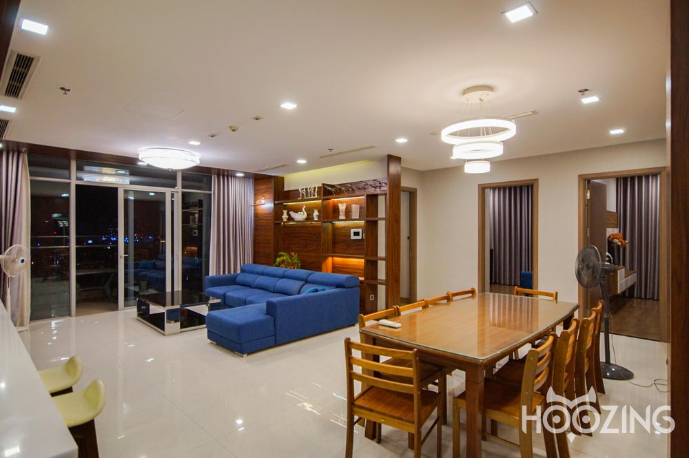 4 bedrooms Apartment in Binh Thanh, Vietnam No. 18383