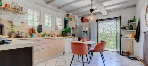 5 bedrooms Villa in Alpes-Maritimes, France No. 322601 8