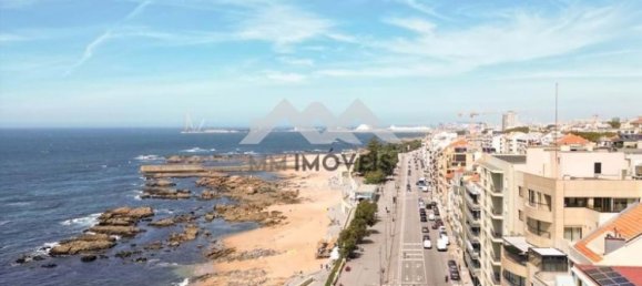 3 bedrooms Penthouse in Porto, Portugal No. 137698 33