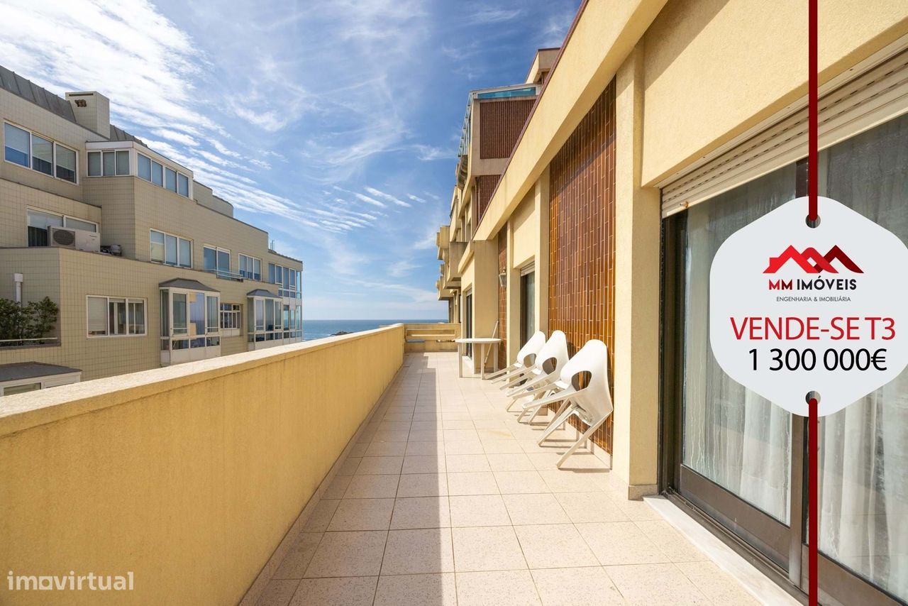 3 bedrooms Penthouse in Porto, Portugal No. 137698