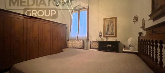 6 rooms Apartment in Florence, Italy No. 28844 11