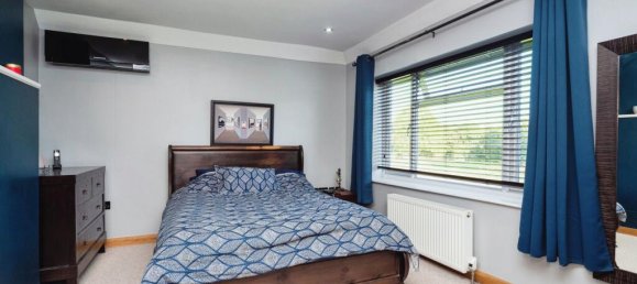 4 bedrooms House in Maidstone, United Kingdom No. 10391 10