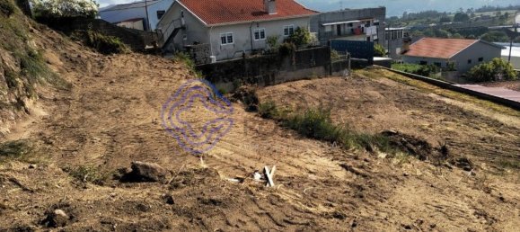 Terreno en Lousada, Portugal 1200 m² No. 32773 4
