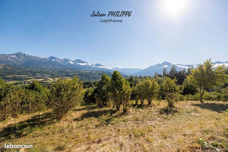 Terrain à Hautes-Alpes, France 3445m² No. 340891