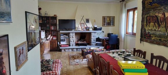 5 rooms House in Camaiore, Italy No. 231991 2