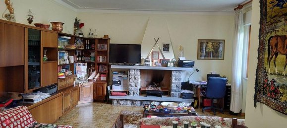 5 rooms House in Camaiore, Italy No. 231991 12