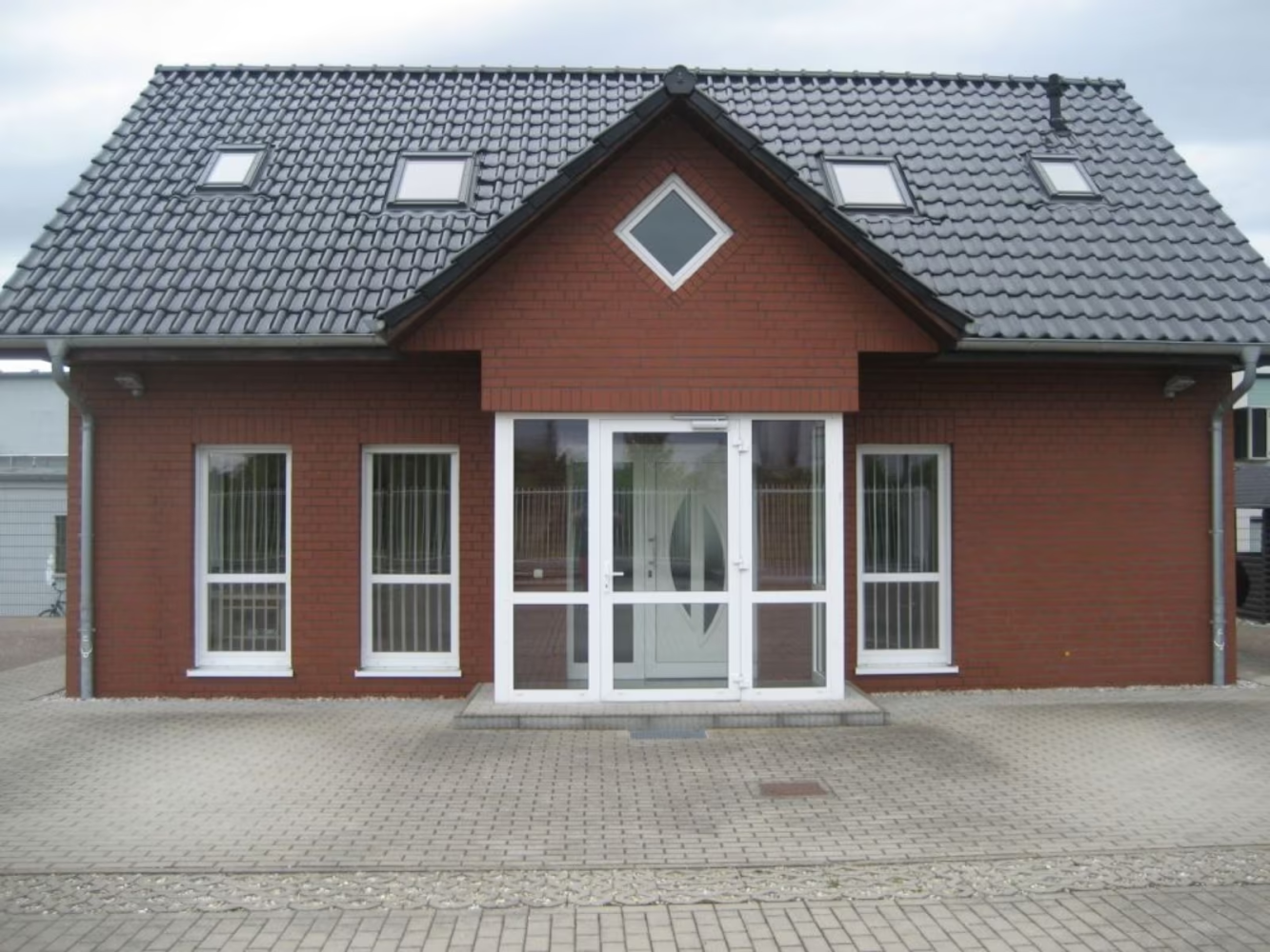 4غرفة عقار تجاري في Saxony-Anhalt, Germany رقم 287433