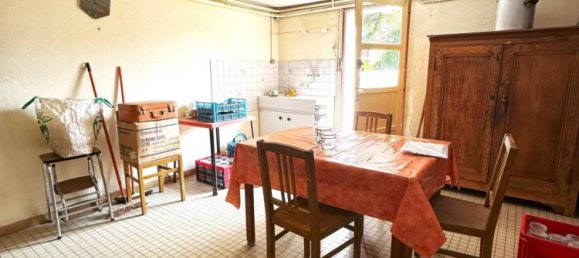 Casa de 5 dormitorios en Saint-Laurent-en-Gatines, France No. 251495 22