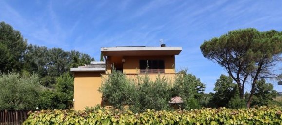 8 rooms Villa in Figline e Incisa Valdarno, Italy No. 235903 6