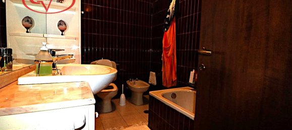 8 rooms Villa in Figline e Incisa Valdarno, Italy No. 235903 32