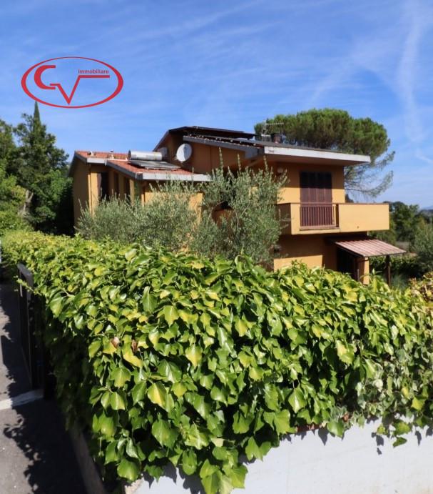 8 rooms Villa in Figline e Incisa Valdarno, Italy No. 235903