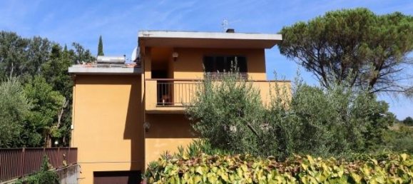 8 rooms Villa in Figline e Incisa Valdarno, Italy No. 235903 7
