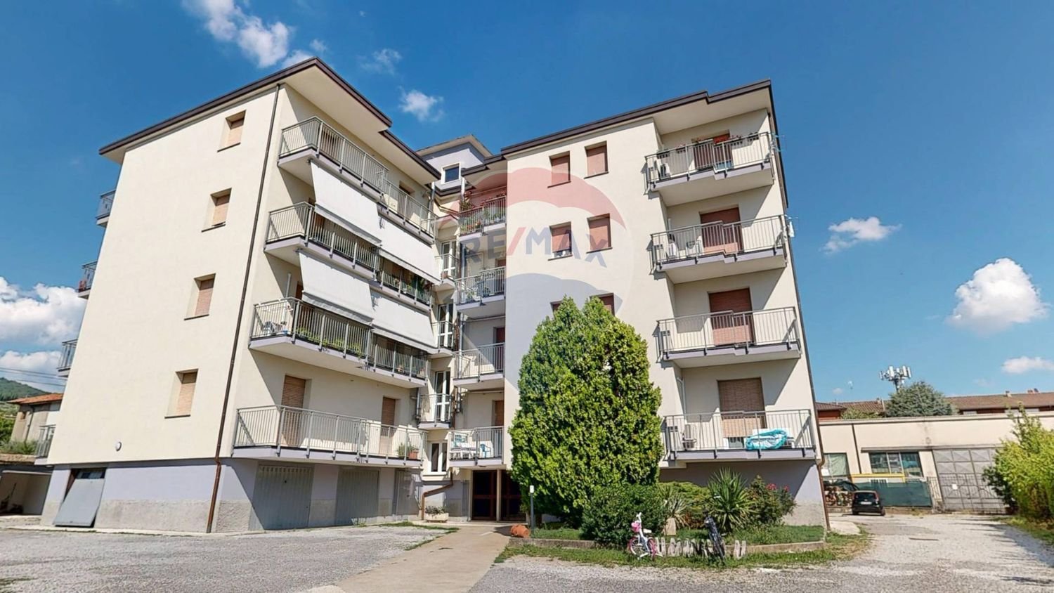 3 Schlafzimmer Wohnung in Chiuduno, Italy, Nr. 338597