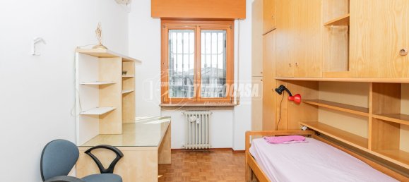 2 chambres Appartement à Vimodrone, Italy No. 378232 12