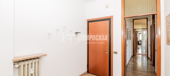 2 chambres Appartement à Vimodrone, Italy No. 378232 4