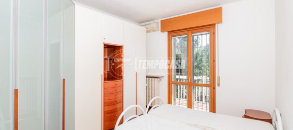 2 chambres Appartement à Vimodrone, Italy No. 378232 17