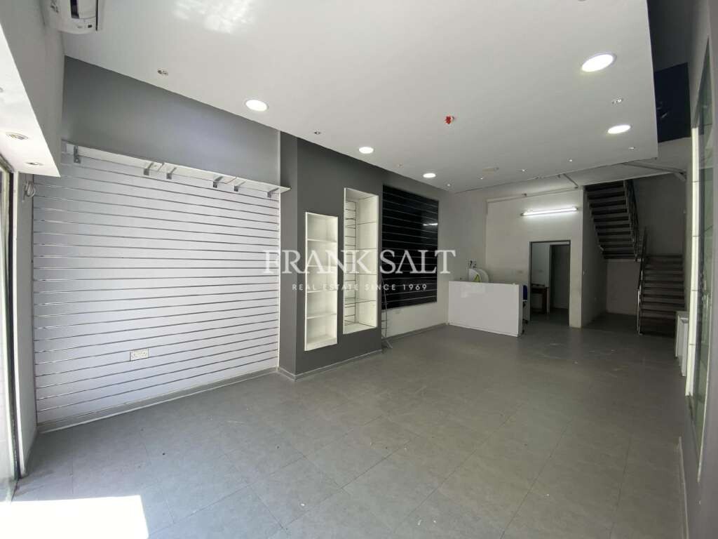 Magasin à Mosta, Malta 165m² No. 13015