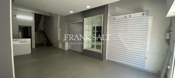 Magasin à Mosta, Malta 165m² No. 13015 2