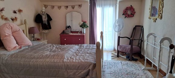 3 bedrooms House in Vienne, France No. 337799 8