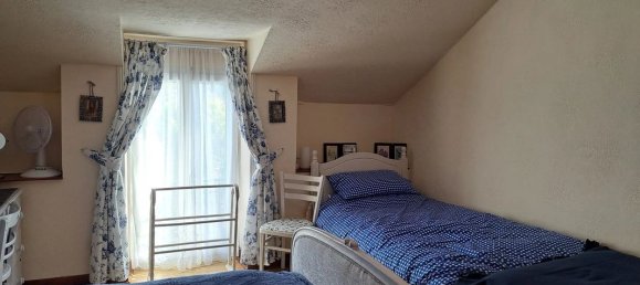 3 bedrooms House in Vienne, France No. 337799 9