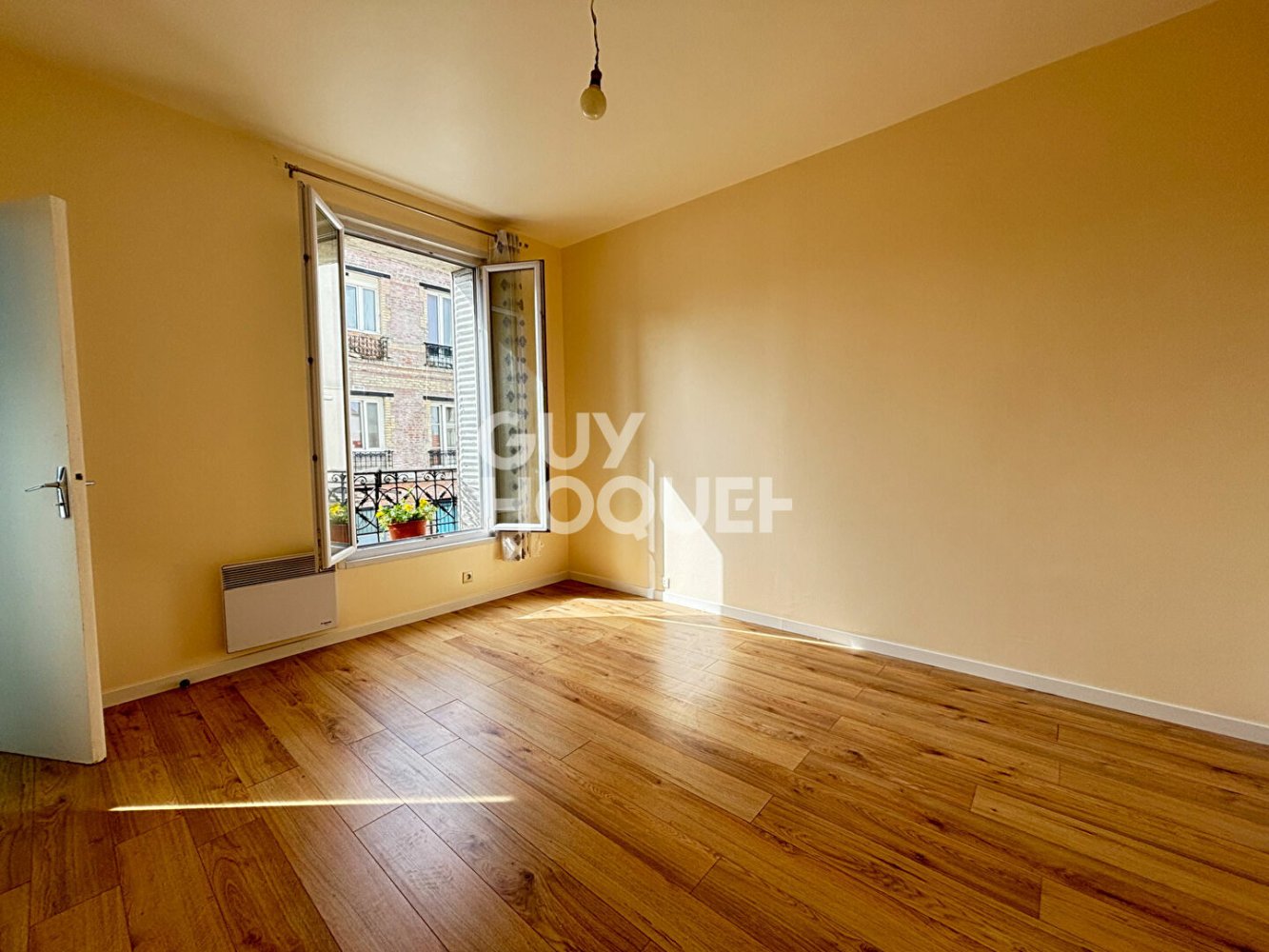 1 bedroom Apartment in Saint-Denis, France No. 189137