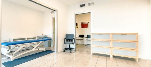 Büro in Varese, Italy 48m², Nr. 214723 3