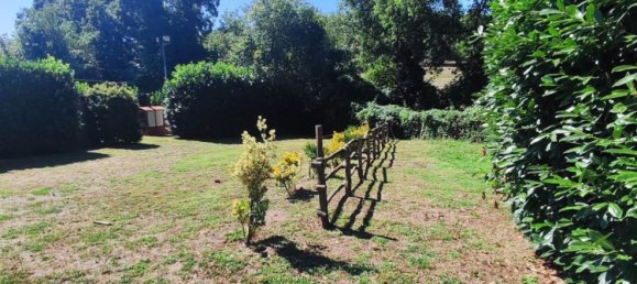 23000m² Land in Viterbo, Italy No. 263228 11