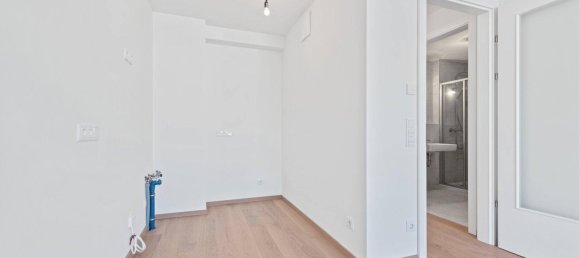 Studio in Dobling, Austria No. 221895 8